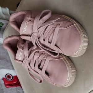 Nautica Sneakers